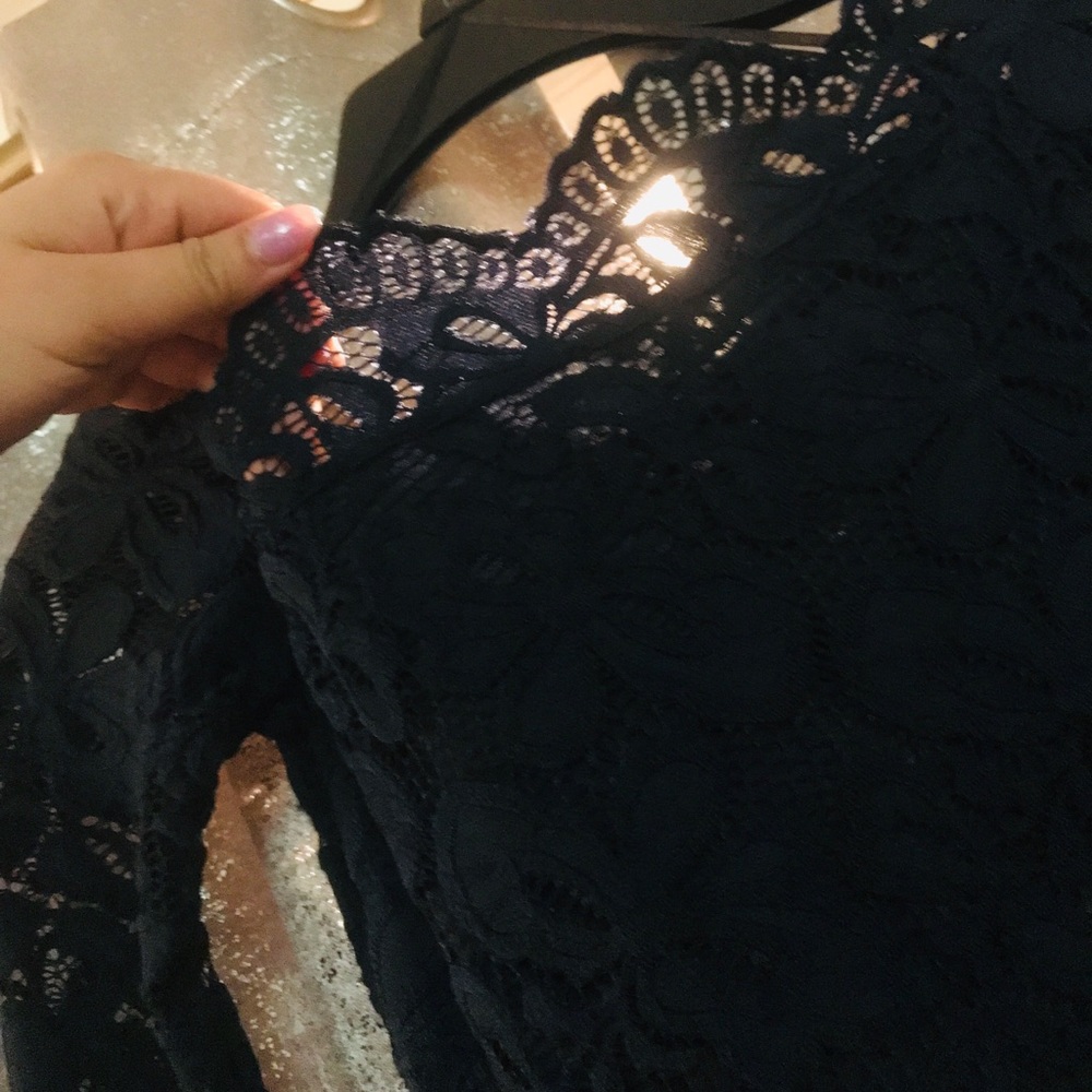 Off-the-shoulder dress💙 - Picture 3 of 3